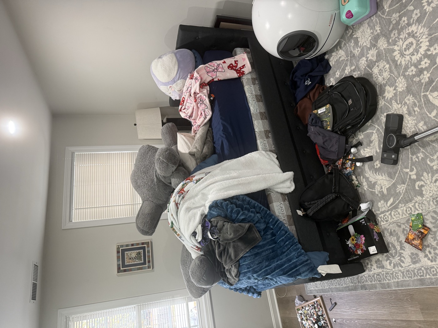 Bedroom before cleaning